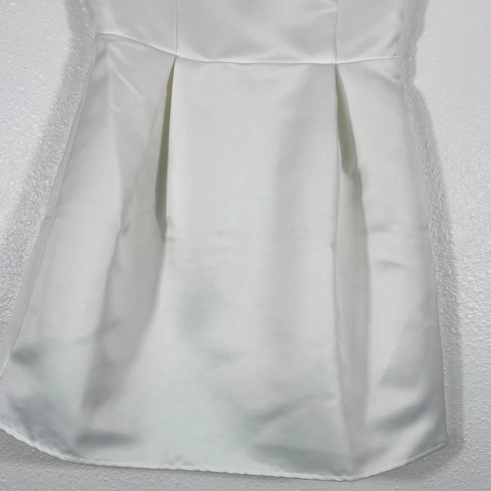 Princess Polly Strapless White Dress Size 4 - Picture 5 of 16